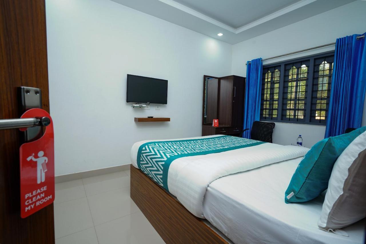Oyo 6526 Ap Residency City Sultan Bathery Exterior foto